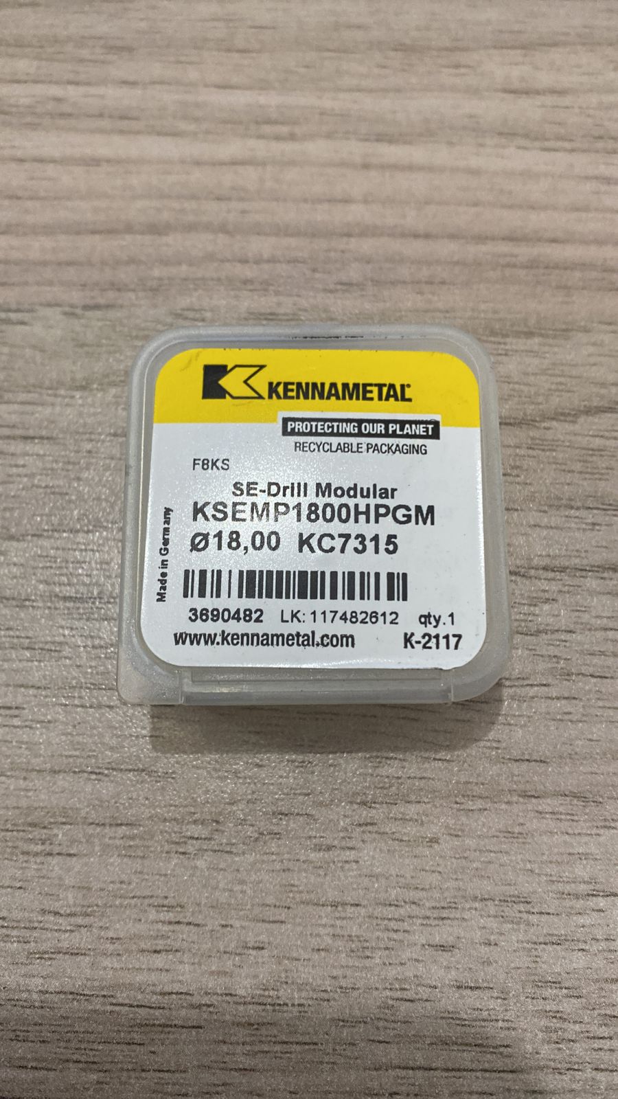 BG0177-placas_de_corte_planas_con_ranura_para_virutas_ksemp1800hpgm_kc7315_marca_kennametal_