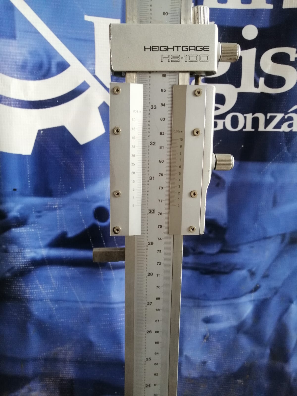 BG0268-vernier_calibrador_de_alturas_de_40_marca:_mitutoyo_modelo:_hs-100